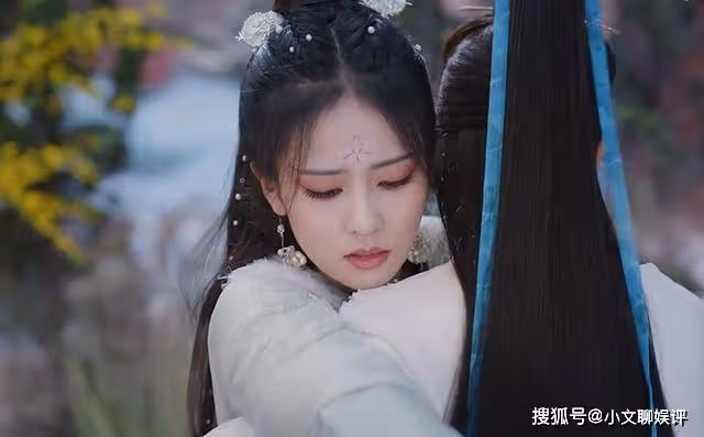 《長月燼明》看了騰蛇的強大背景後，才知冥夜為何不敢殺天歡