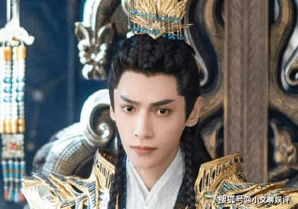 《長月燼明》澹臺燼為什麼可以在景國做個明君？澹臺燼人物性格分析
