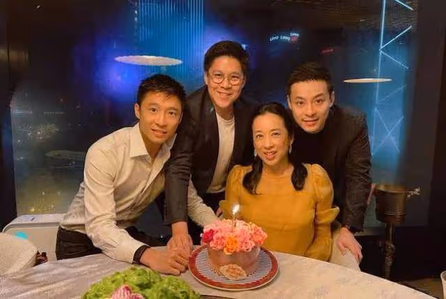 郭晶晶三個兒女都是龍鳳?一個像太爺爺霍英東,一個像朱玲玲!