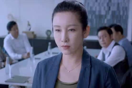 想不到4月還沒結束,國家一級演員秦海璐,就給影視圈演員敲警鐘