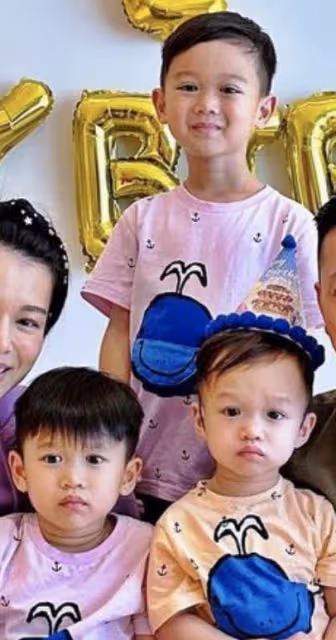 胡杏兒老公曬全家福,夫妻倆為三胎慶2歲生日,把兒子親到臉變形