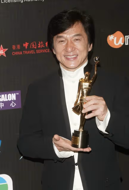 鄭秀文奪影后不再陪跑,成龍十度無緣影帝,吳鎮宇被笑稱是陪跑王