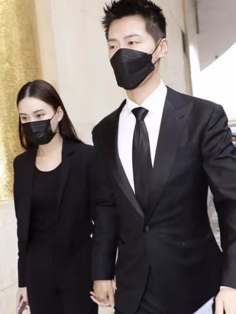 竇驍娶入豪門,成賭王第7個女婿,「贅婿」不好當,3位姐夫已離婚
