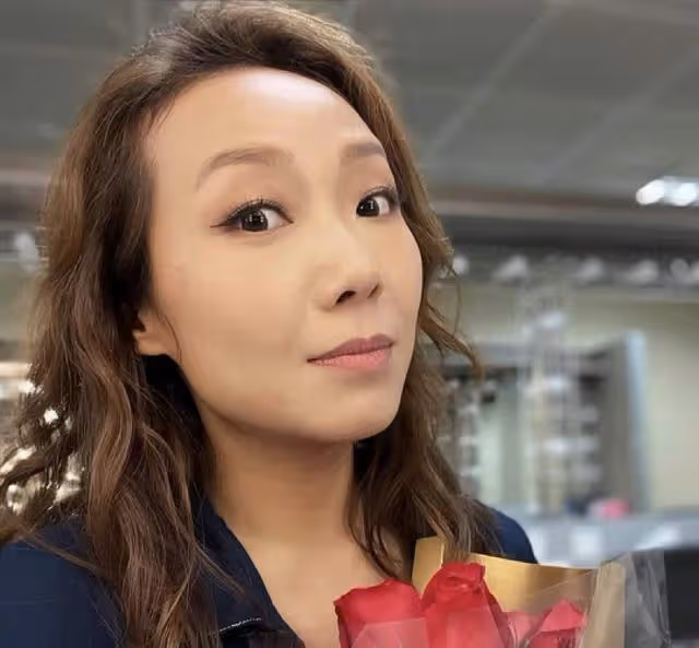 香港知名女星突然宣布離婚,一度為情自殺,公開出櫃自曝是雙性戀