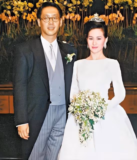 何超蓮大婚，想起當年的陳百強和何超瓊，可惜他們未能修成正果