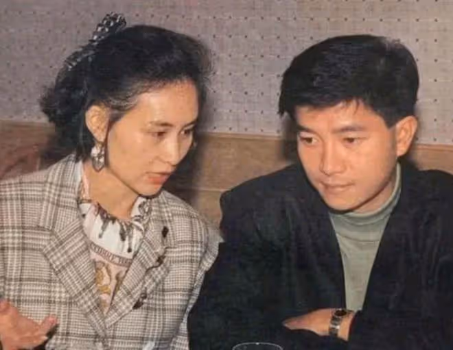 何超蓮大婚，想起當年的陳百強和何超瓊，可惜他們未能修成正果