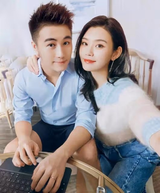 同是「嫁入」豪門，奚夢瑤竇驍待遇不同，昔日緋聞對象終成一家人