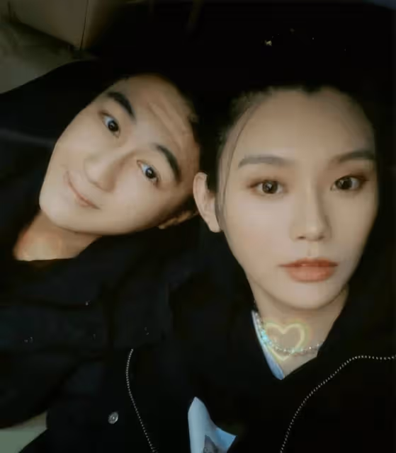 同是「嫁入」豪門，奚夢瑤竇驍待遇不同，昔日緋聞對象終成一家人