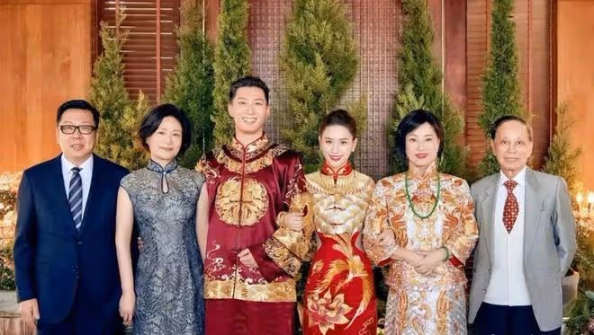 同是「嫁入」豪門，奚夢瑤竇驍待遇不同，昔日緋聞對象終成一家人