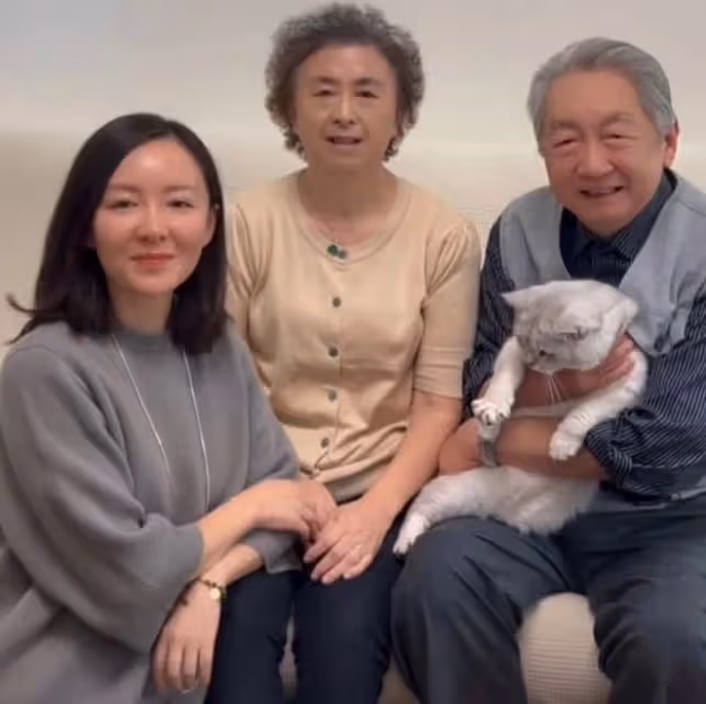 知名女星赴日本見老公！結婚12年長期分居，照顧兩老帶娃壓力大