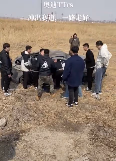 又一網紅車禍去世！開改裝車狂飆280碼，身價上億留倆小孩