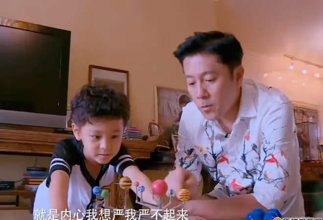 蔡國慶為兒子辦宴席慶生！12歲慶慶容貌大變，濃眉大眼撞臉林志穎
