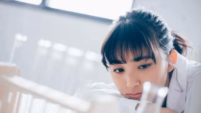 「嫂子,快辭職照顧我媽,我月薪7千不能耽誤」「我月薪5萬」