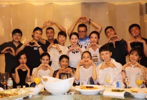 20年沒見了!40人同學聚會平均每個人500 班長買完單「拿著7300元消失無蹤」同學全傻眼