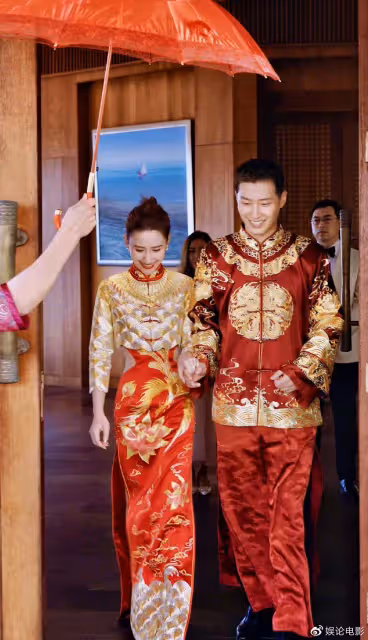 三太陳婉珍親自見證女兒婚禮,富貴逼人氣場強大,穿著大有講究