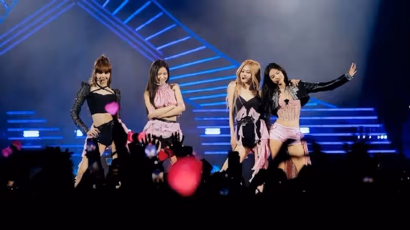 BLACKPINK科切拉舞台，被韓國樂評人批評，卻受到英美媒體盛讚