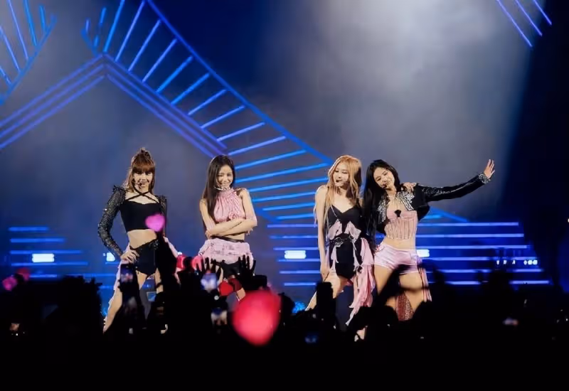 BLACKPINK科切拉舞台,被韓國樂評人批評,卻受到英美媒體盛讚