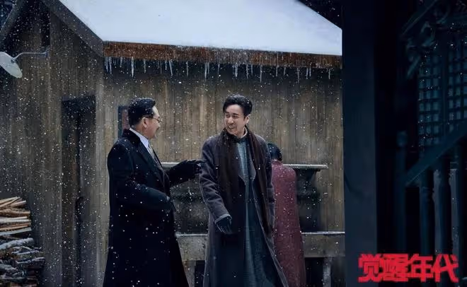 於和偉被曝「醜聞瓜」!粉絲手握視頻,疑潛規則隆妮,出軌王麗坤