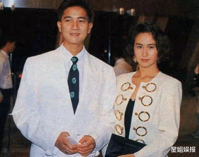 三太全家出席何超蓮婚禮!排場相對低調簡樸,被指不如兩位姐姐