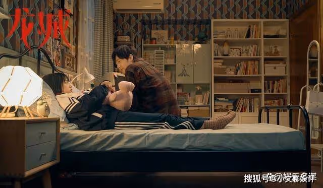 《龍城》東霓10歲私生女上門，雪碧生父曝光，西決哭成狗