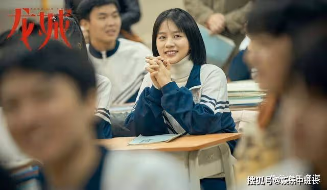 《龍城》鄭東霓慘遭家暴，西決為東霓爆揍方靖輝，最後被送進監獄