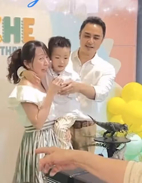 明道妻子二胎懷女,一家4口幸福滿滿,他們的相處方式竟如此簡單