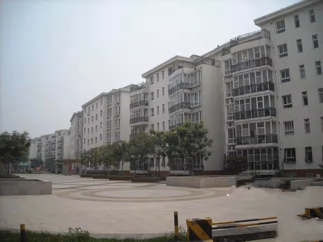 小舅子買房差錢,我偷偷給他轉帳10萬,岳母卻責備我不懂事