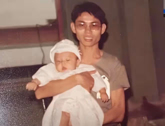 林靖恩公開李坤城臨終照片：臉部腫脹，喉嚨和鼻子在插管治療