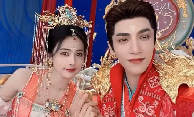 羅雲熙、白鹿迎來三搭，被爆出演民國情感劇，劇情、人設量身定做