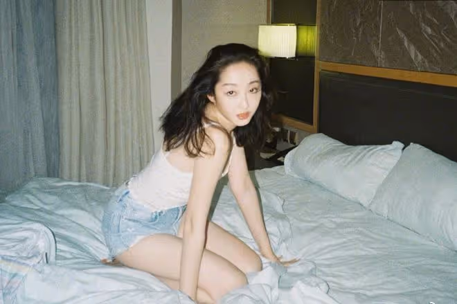 蔣夢婕被惡意偷拍裙底，視頻在海外網站被瘋傳，本人遭偷拍者勒索