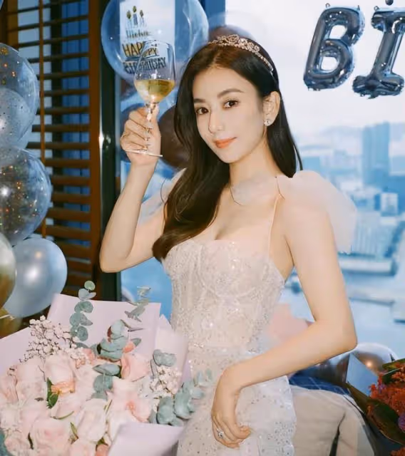 與潘瑋柏結婚3年,宣雲氣質模樣改變大,越來越像方媛