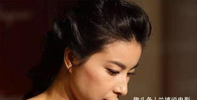 郭晶晶打扮起來多「雷人」？盡顯豪門氣質，霍啟剛：配我足夠