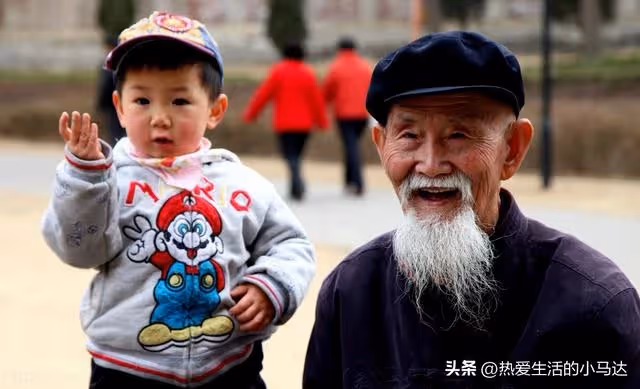 生了3個女兒,被親戚嘲笑絕後了,可多年後我的生活卻讓人羨慕了