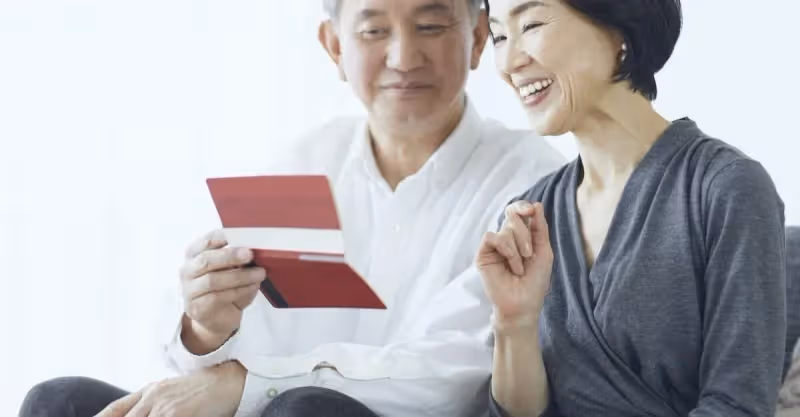 我下崗補償了50萬，妻子卻告訴兒子10萬，一次住院才明白其中用意