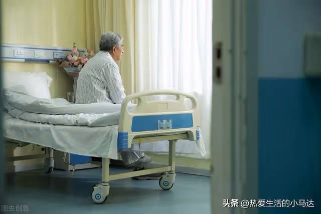 我下崗補償了50萬,妻子卻告訴兒子10萬,一次住院才明白其中用意