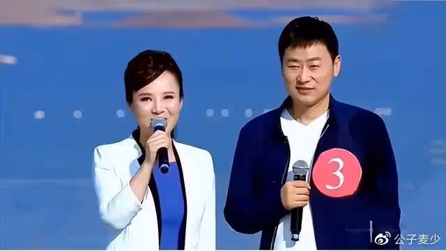 「盲人歌手」劉賽:倒貼2套別墅下嫁河南農村,如今丈夫成她的驕傲