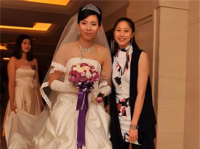 中國女籃前隊長陳楠近況:退役後嫁給公務員男友,生下2個兒子