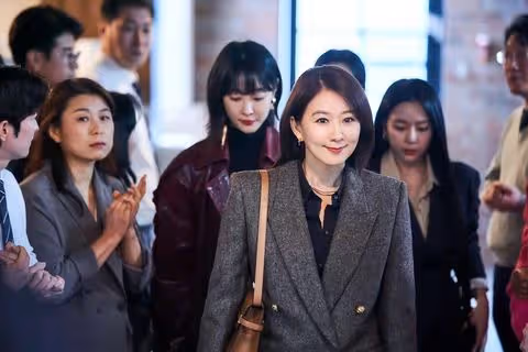 韓劇《造後者》金喜愛、文素利揭政治黑暗面,聯手打造正義世界