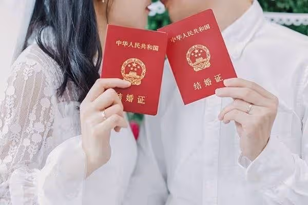 妹妹生孩子,我給五百紅包被退回,晚上看到家族群,我默默退群!