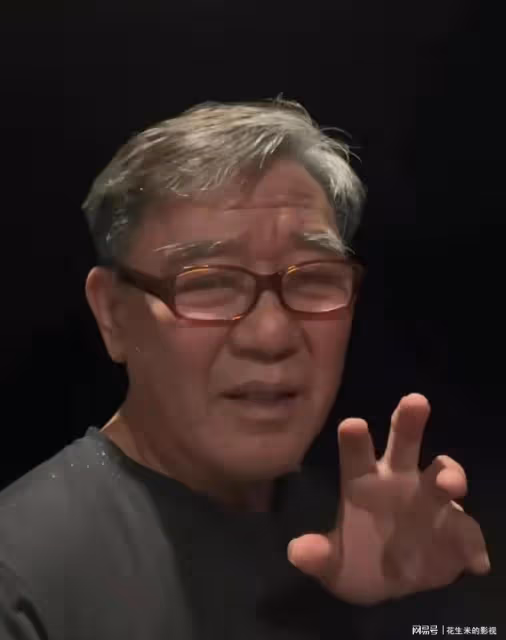 李立群:冒著暴雨出門打快餐吃,路上遇泥石流,聯繫家人無人理