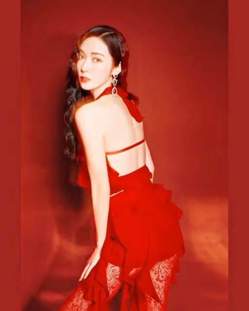 Jessica「34歲生日未婚夫高甜舉動」曝光!穩交權寧一10年,女神這回應太閃