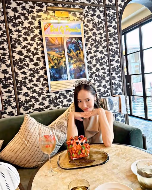 Jessica「34歲生日未婚夫高甜舉動」曝光!穩交權寧一10年,女神這回應太閃