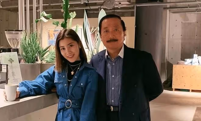 楊紫瓊媽媽慶祝84歲生日,劉德華舅舅帶女兒陳雪鈴出席晚宴