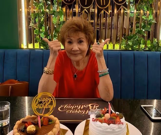 楊紫瓊媽媽慶祝84歲生日,劉德華舅舅帶女兒陳雪鈴出席晚宴