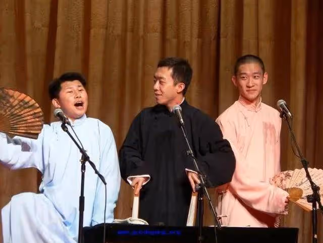 曹雲金重新翻紅，何雲偉「效仿」師弟開直播，結果公屏上罵聲一片