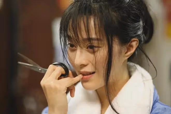 范冰冰因稅罰8.84億,從此跌下神壇。憑綠夜回歸。這次能如願嗎?