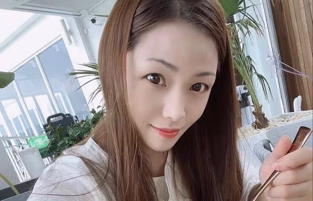 爺孫戀修成正果,TVB知名老戲骨年底結婚,默認已將財產贈給女友