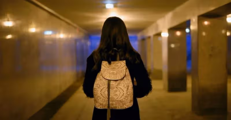 婆家給的彩禮我全給叔嬸，爹罵我沒良心，奶奶一開口，他無話可說
