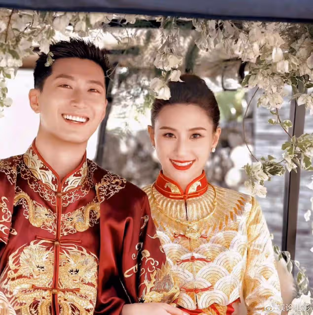 竇驍用才華征服何超蓮,鑽戒是他設計的,婚禮現場是他打造的