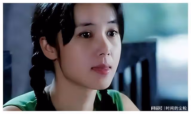 《龍城》46歲的馬伊琍尬演26歲女孩,扮嫩的醒醒吧,觀眾不買帳